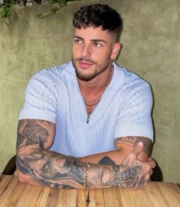Ethan,<em>P</em>